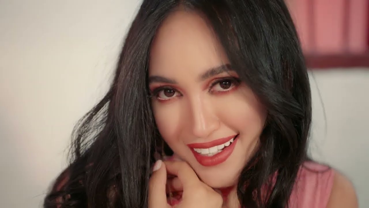Zaynab - Mchat Alik (Official Music Video ) / زينب - مشات عليك