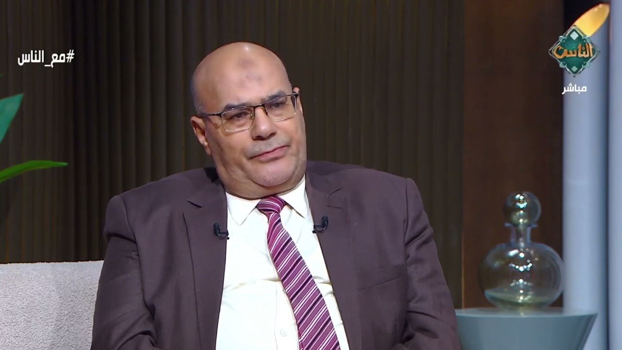 متصلة: في واحدة جارتي فتحت محل واتهربت من دفع الضرائب والكهرباء هل ده حرام.. شاهد الرد المفاجئ
