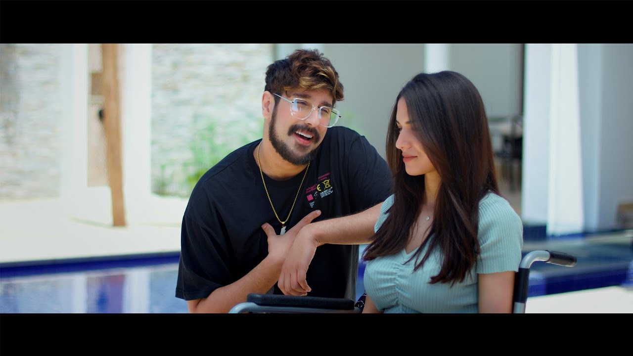 Ayman Benamar - Hia Li Kayna [Official Music Video] (2021) أيمن بنعمر - هي لي كاينة