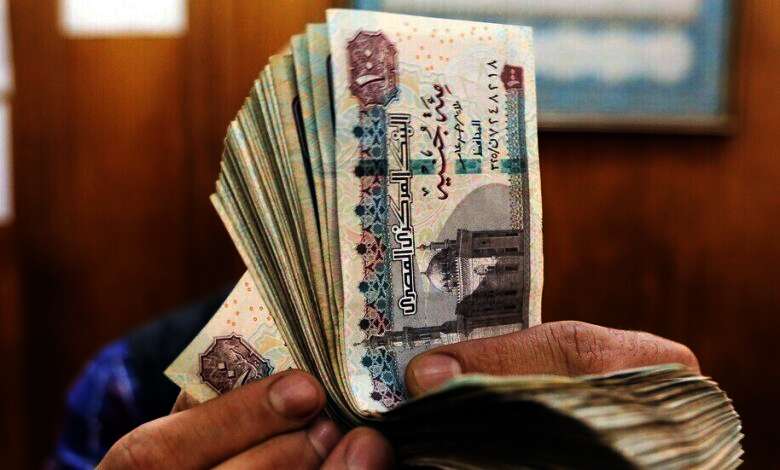 ارتفاع تحويلات المصريين فى الإمارات