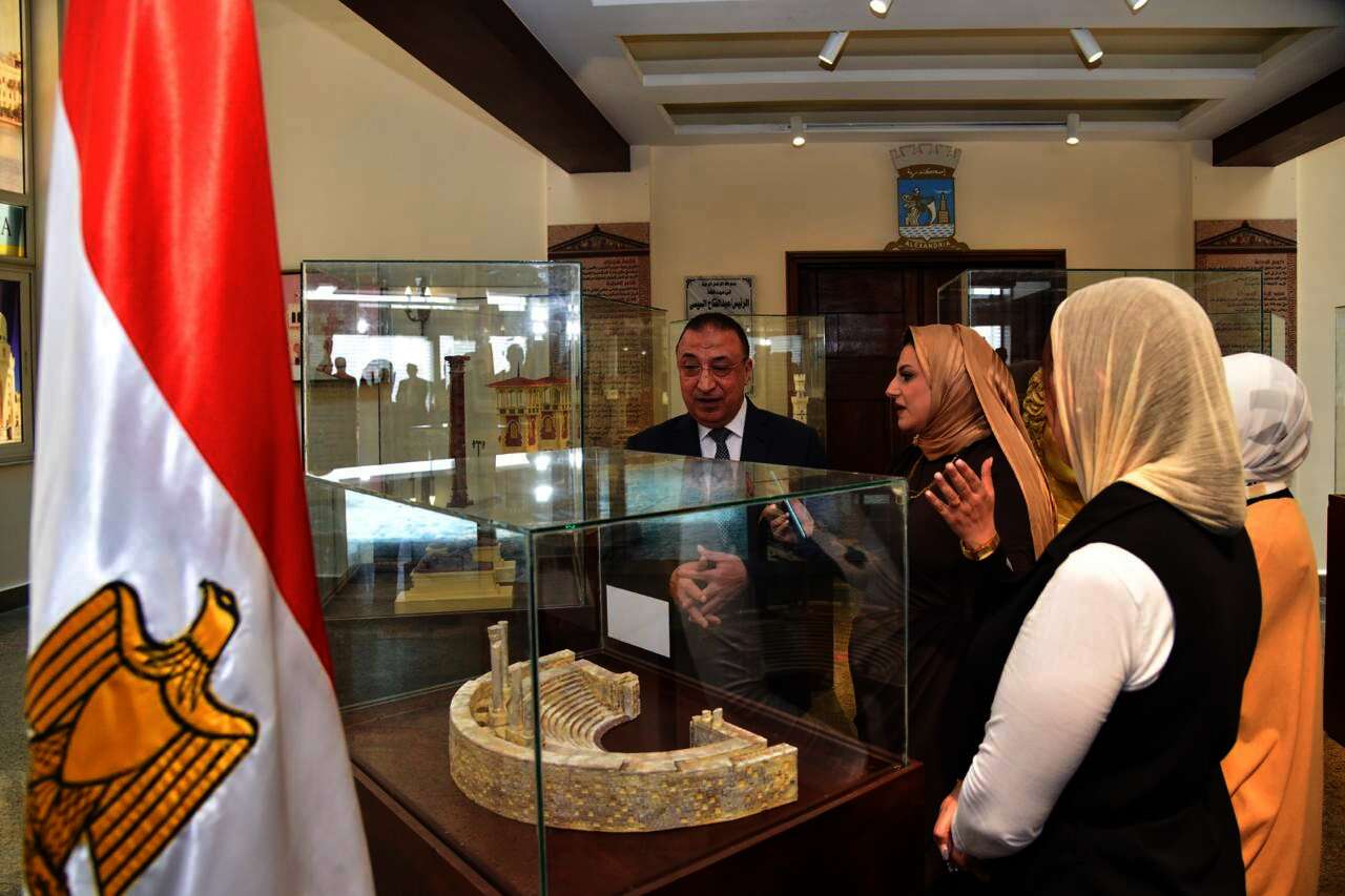 محافظ الإسكندرية