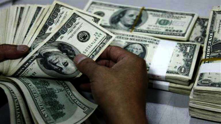 ضبط قضايا اتجار فى العملة