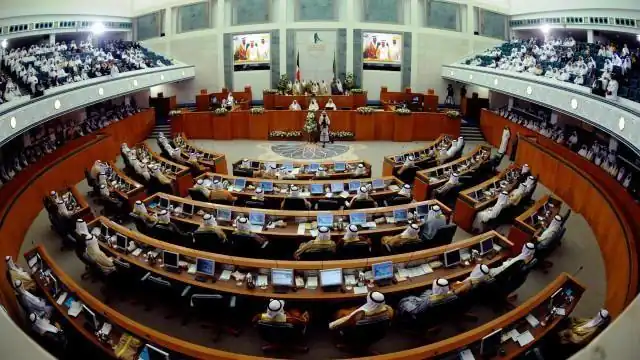 السجن المؤبد لمتهم بترويج الأستروكس والهيروين