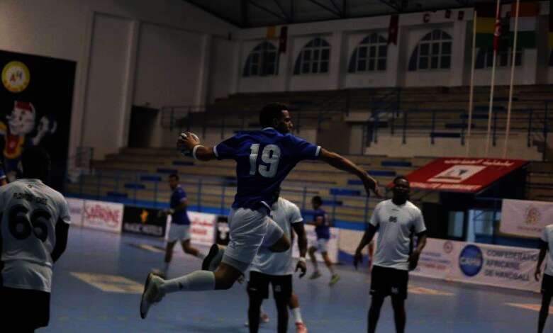 عمر سامي لاعب يد الأهلي