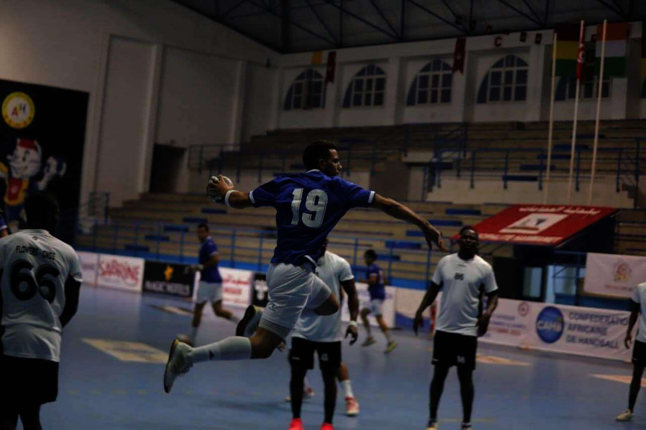 عمر سامي لاعب يد الأهلي