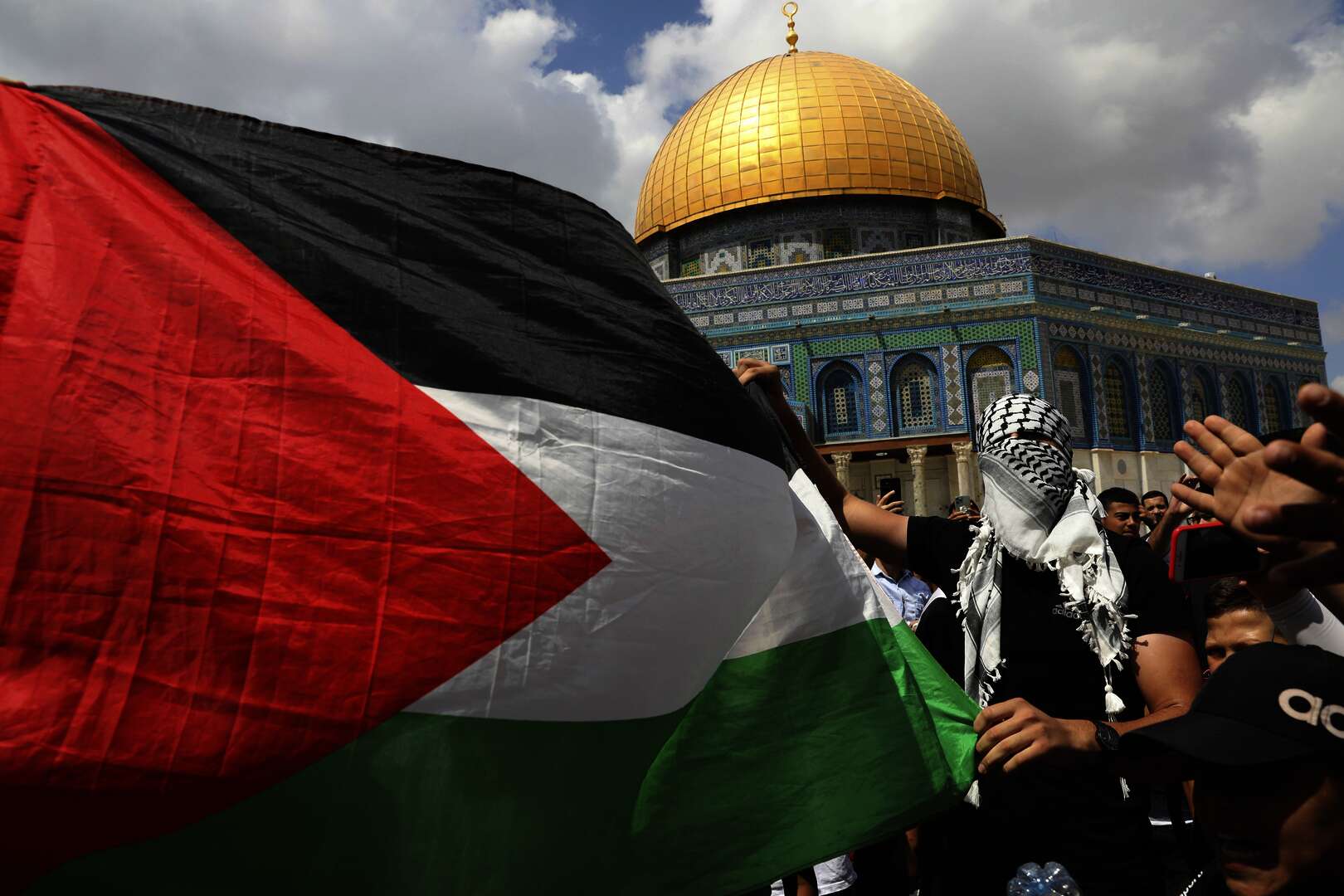 فلسطين