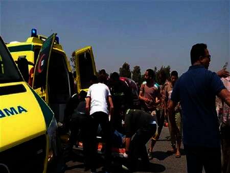 مصرع طفلة وإصابة 2 في حادث تصادم