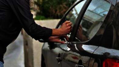 حبس عاطل متهم بسرقة السيارات