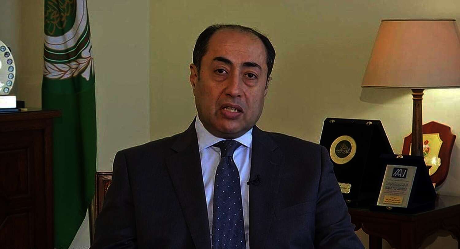السفير حسام زكى