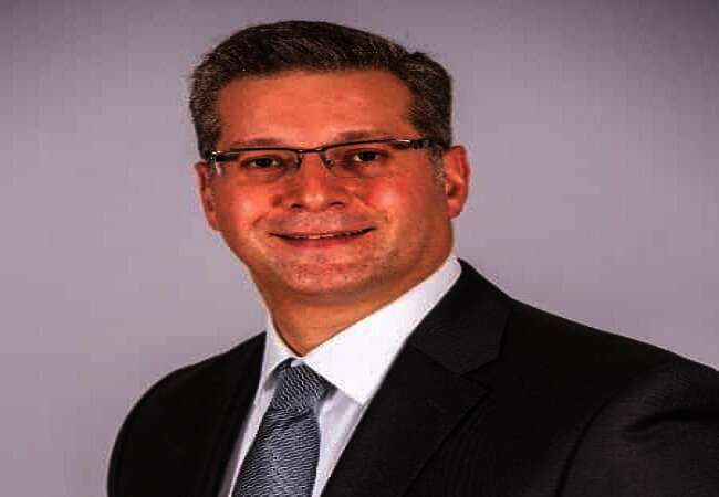 المهندس كريم بدوي منصب وزير البترول والثروة المعدنية في الحكومة الجديدة