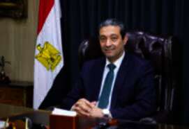 الدكتور أيمن الشهابى محافظ دمياط