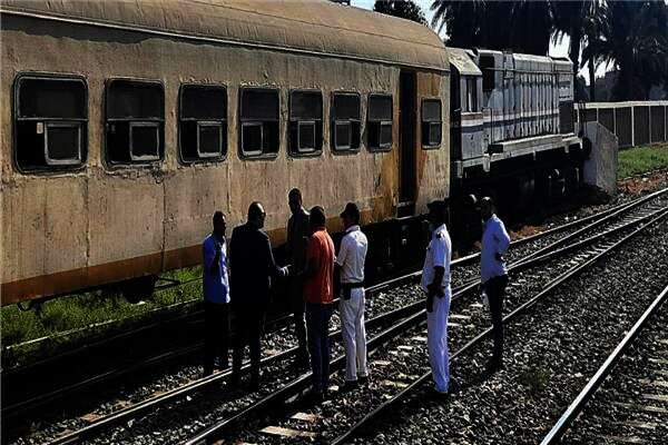 مصدر أمنى يكشف ملابسات تصادم قطار بسيارة