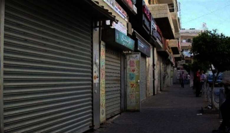 تحرير 159 مخالفة لمحلات لم تلتزم بقرار الغلق