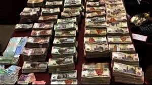 محاكمة موظف لـ إتهامه باختلاس 900 ألف جنيه من شركة خاصة