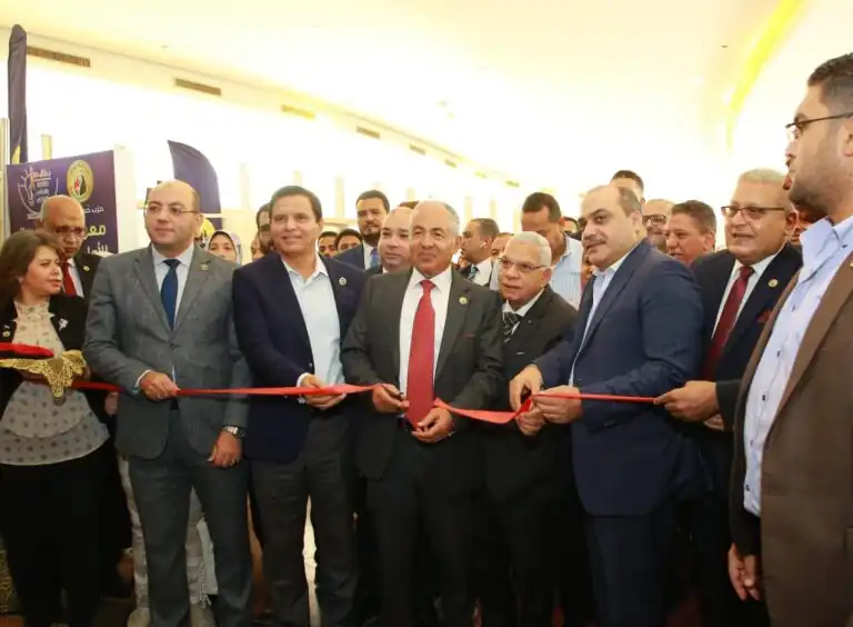 الراحل نبيل العربى