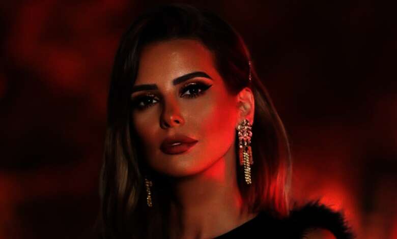 الفنانة والنجمة إيمان العاصي