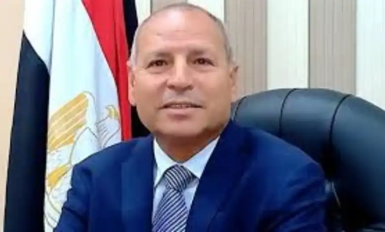 المهندس كريم بدوي، وزير البترول والثروة المعدنية يرافقه قيادات قطاع البترول