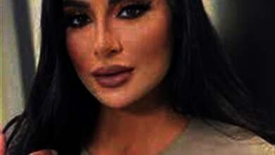 الفنانة جوري بكر