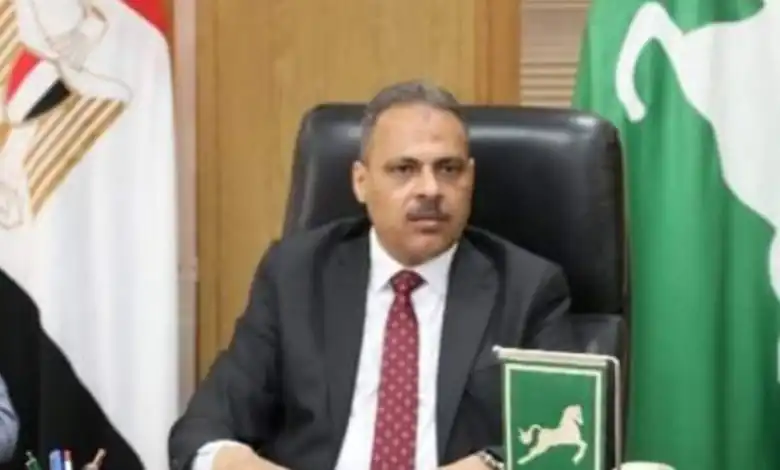 الدكتور إسلام عساف وكيل وزارة الصحة بمطروح