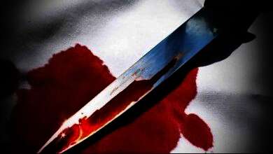 مزّقت ضحيتي بالمطواة لسرقة هاتفه في السيدة