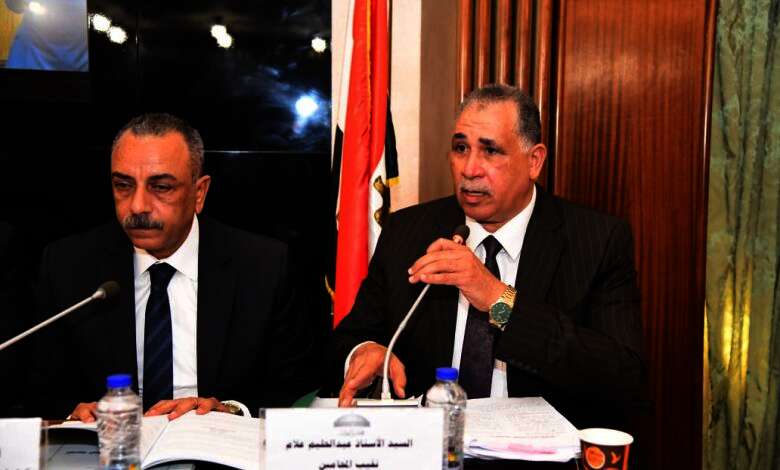 نقيب المحامين