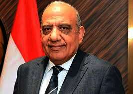 الدكتور محمود عصمت وزير الكهرباء والطاقة المتجددة