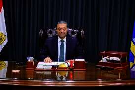 الدكتور أيمن الشهابى محافظ دمياط