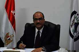 الدكتور حسن الدمرداش، رئيس جامعة العريش