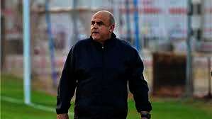 المدرب أيمن طاهر