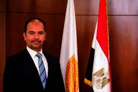 عبدالعزيز نصير، المدير التنفيذي للمعهد المصرفي