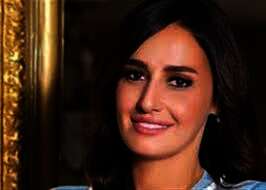 الفنانة حلا شيحة
