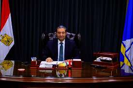 الدكتور أيمن الشهابى محافظ دمياط
