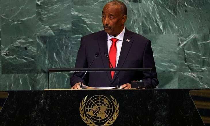 الفريق أول ركن، عبد الفتاح البرهان، رئيس مجلس السيادة الانتقالي، والقائد العام للقوات المسلحة السودانية