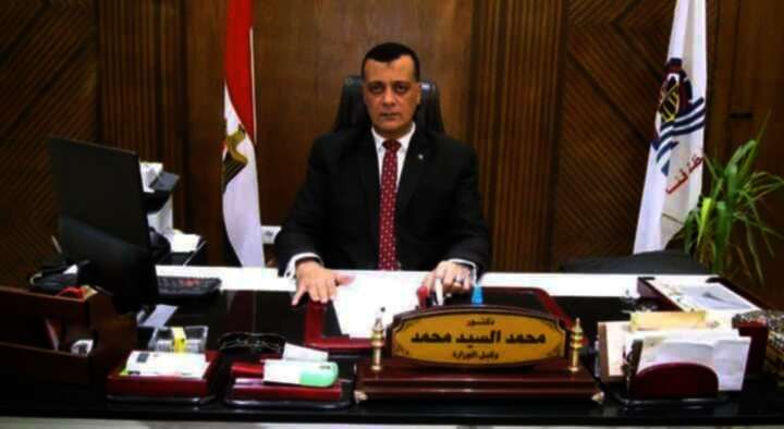 الدكتور محمد السيد وكيل وزارة التربية والتعليم بـسوهاج