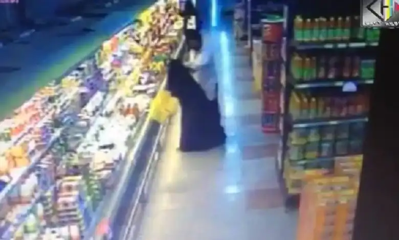 إصابة 4 أشخاص على طريق البرامون