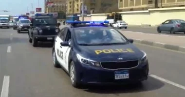 متهمين بالاستعراض بسيارتين فى "صحراوى الإسكندرية"