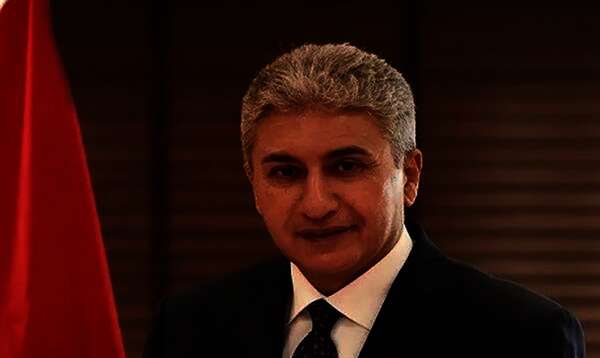 شريف فتحى وزير السياحة والآثار