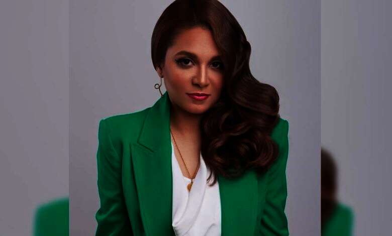  الفنانة رحمة احمد