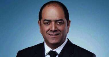 لجنة شئون الاحزاب برئاسة القاضي أحمد رفعت نائب رئيس محكمة النقض والأمين العام للجنة الأحزاب السياسية