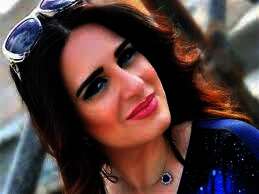 الفنانة ميرنا وليد