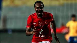 الجنوب أفريقي بيرسي تاو لاعب الأهلى السابق