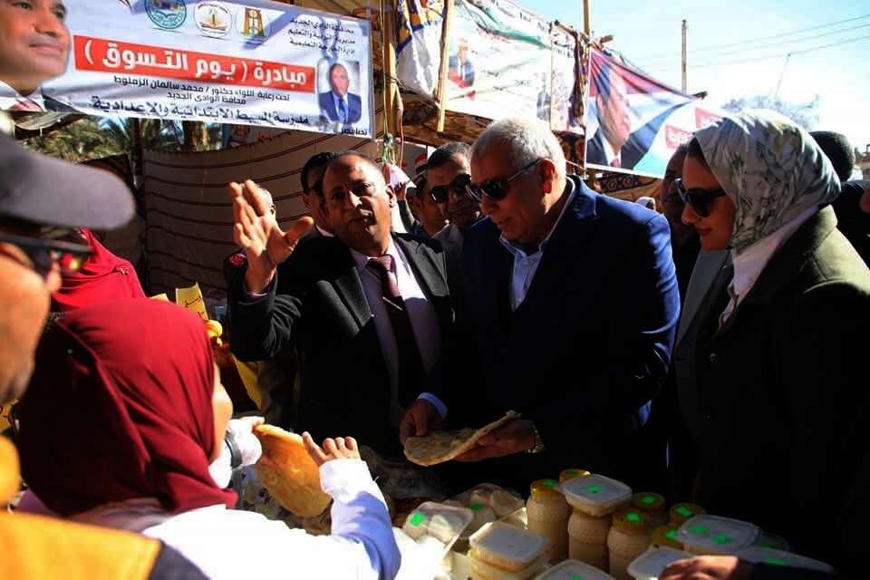 أولى مبادرات أسواق اليوم الواحد تحت رعاية اللواء محمد الزملوط محافظ الوادي