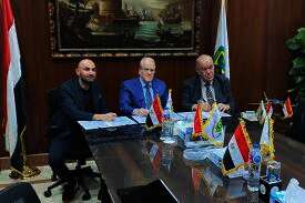 شركة ميناء القاهرة الجوي والشركة المصرية لخدمات الطيران (E.A.S)