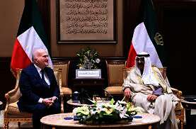 سمو أمير البلاد يستقبل الأمير الحسن بن طلال