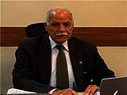 الدكتور محمد أبو العلا رئيس الحزب العربي الديمقراطي الناصري
