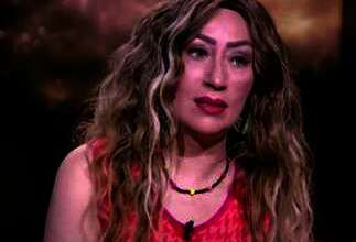 الفنانة إيناس مكي