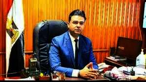 د.عمرو دويدار، وكيل وزارة الصحة بسوهاج