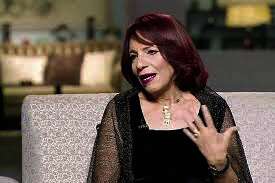 الفنانة عارفة عبدالرسول
