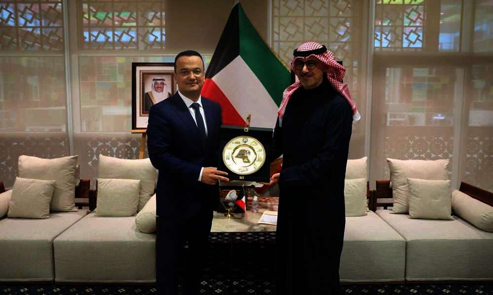 وزير التجارة الكويتي ونظيره الأوزبكستاني يبحثان تعزيز العلاقات التجارية والاقتصادية بين البلدين