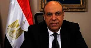 الدكتور سامح الحفنى وزير الطيران المدنى